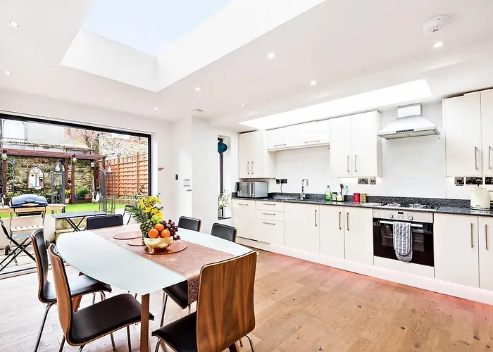 Modern, Chic 3Br Townhouse In Central Oxford