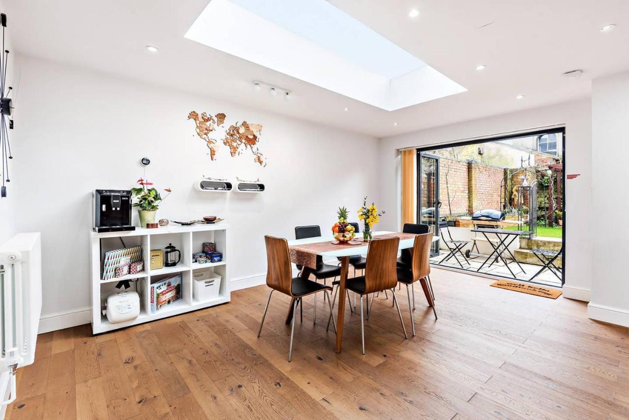 Modern, Chic 3br Townhouse In Apartment *